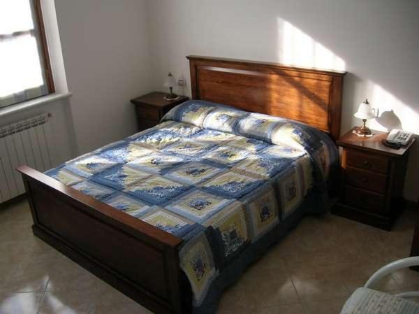 B&B Villa Isa Carrara Camera foto